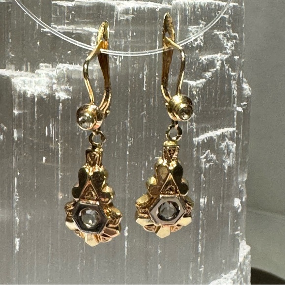 Vintage deco style gold earrings with security clasps. Very rare. - Picture 5 of 8